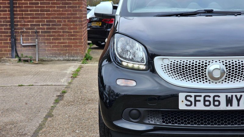 SMART FORFOUR