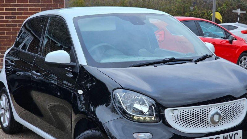 SMART FORFOUR