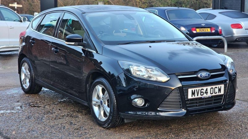 FORD FOCUS