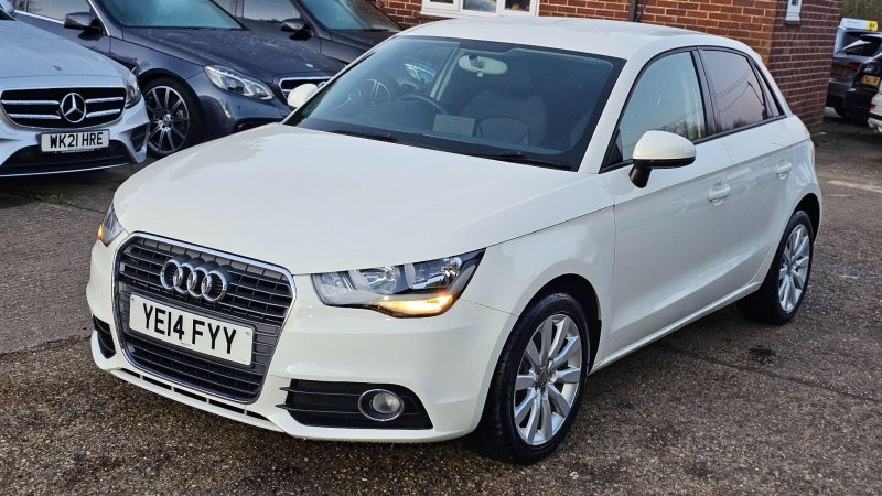AUDI A1