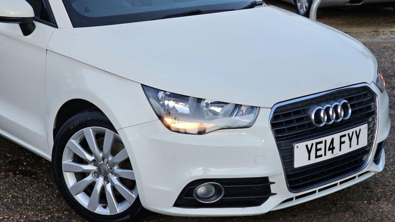 AUDI A1