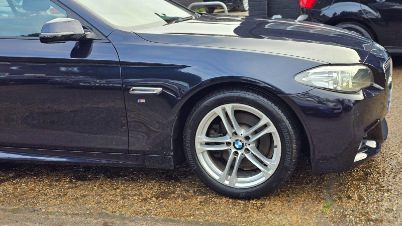 BMW 5 SERIES