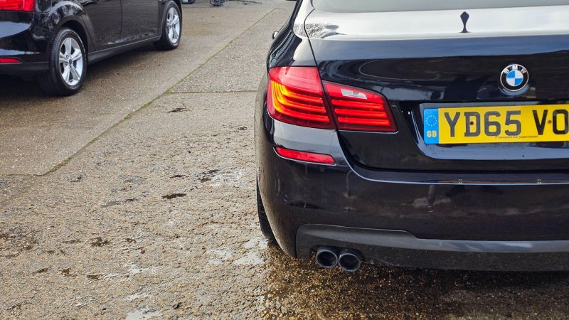 BMW 5 SERIES