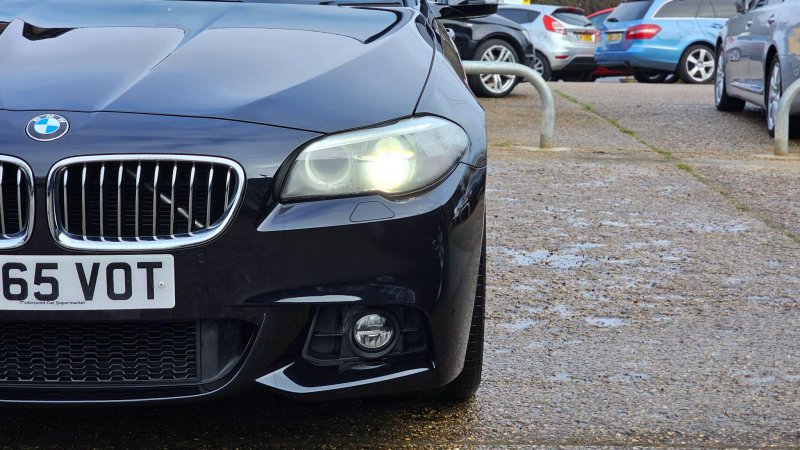 BMW 5 SERIES