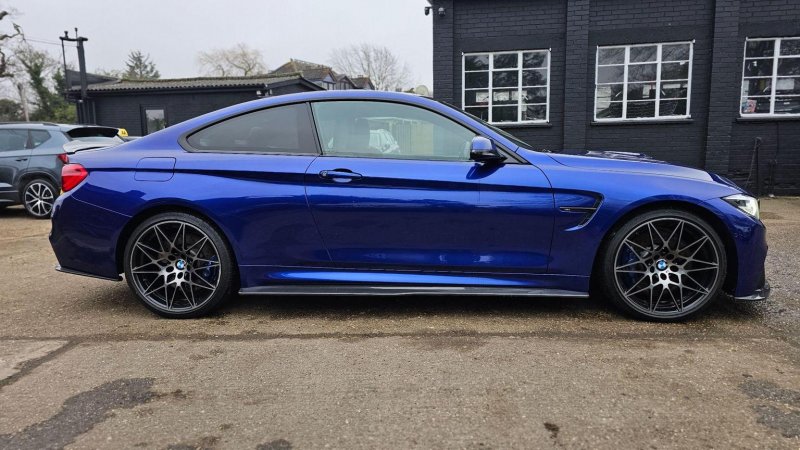 BMW M4