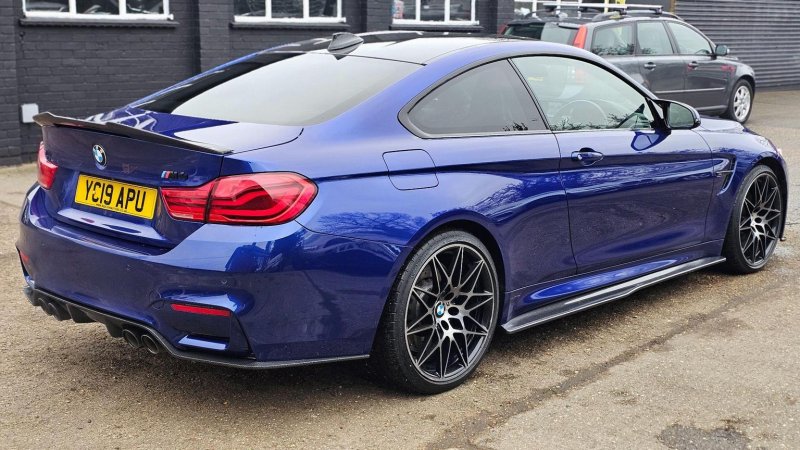 BMW M4