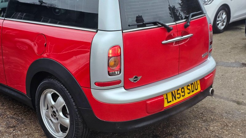 MINI CLUBMAN