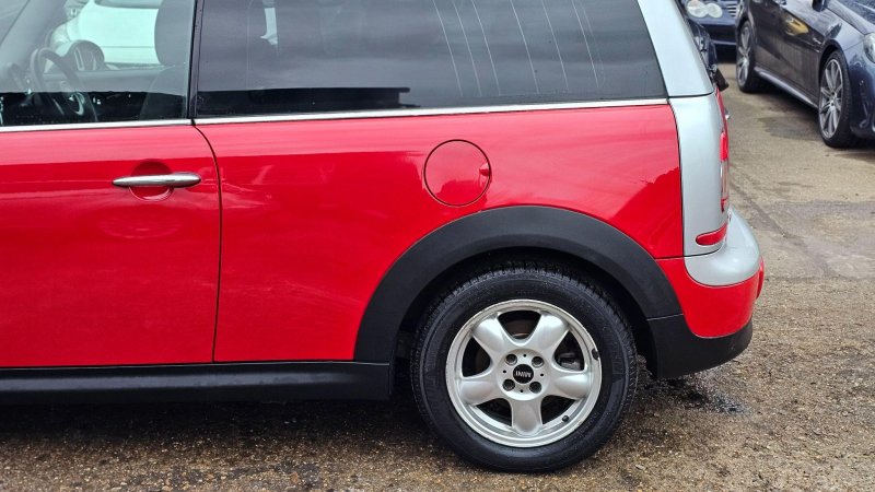 MINI CLUBMAN