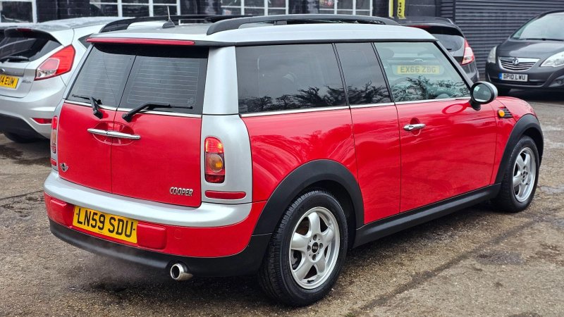 MINI CLUBMAN