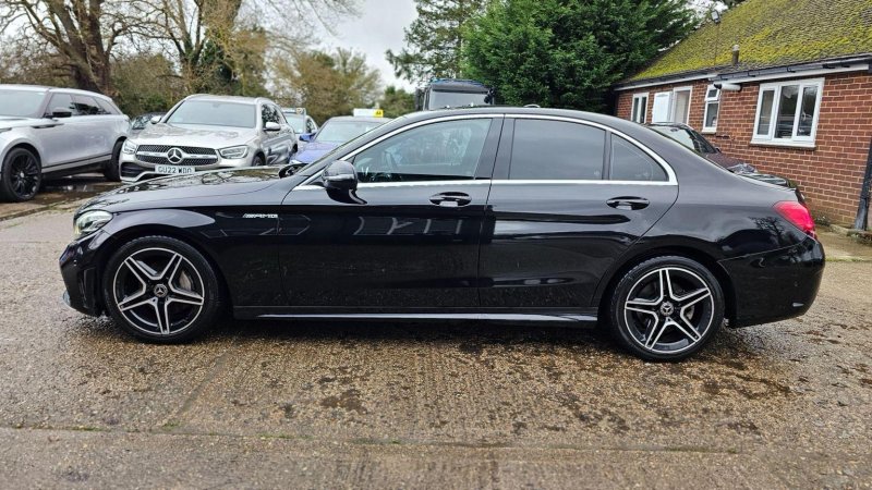 MERCEDES-BENZ C CLASS