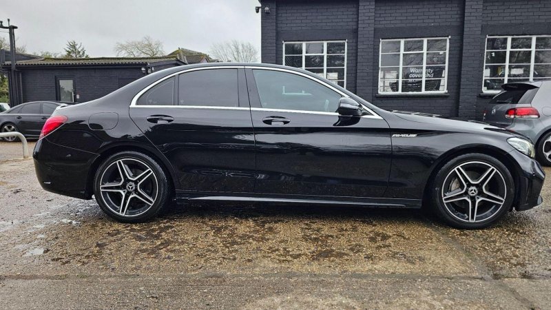 MERCEDES-BENZ C CLASS