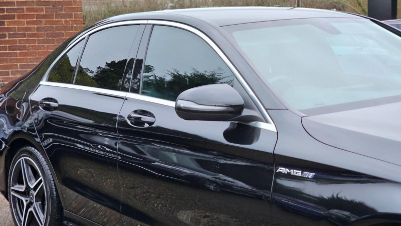 MERCEDES-BENZ C CLASS