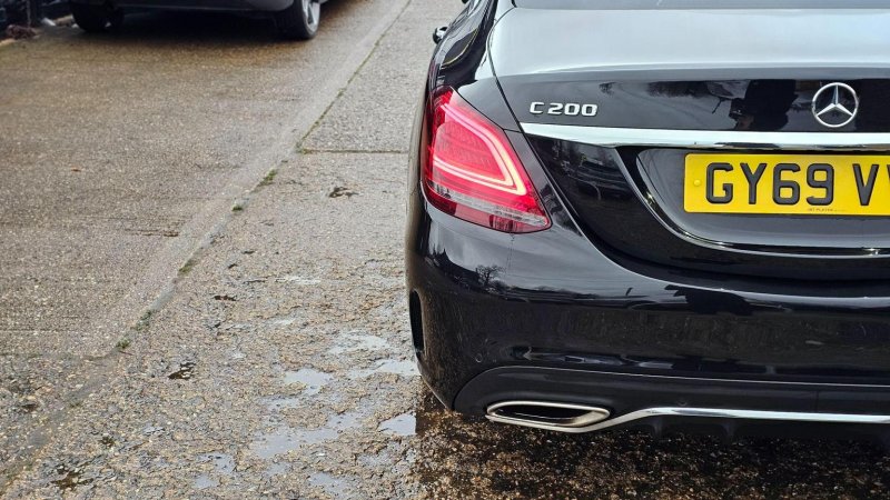 MERCEDES-BENZ C CLASS