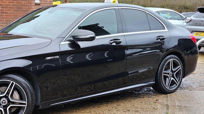 MERCEDES-BENZ C CLASS