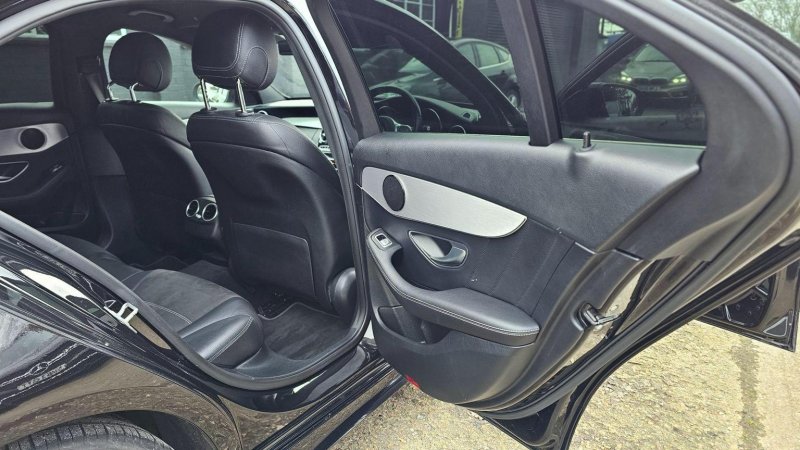 MERCEDES-BENZ C CLASS