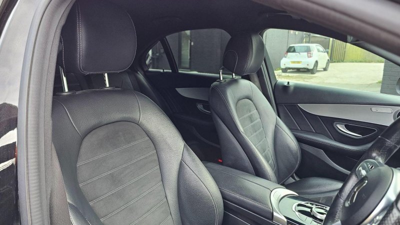 MERCEDES-BENZ C CLASS
