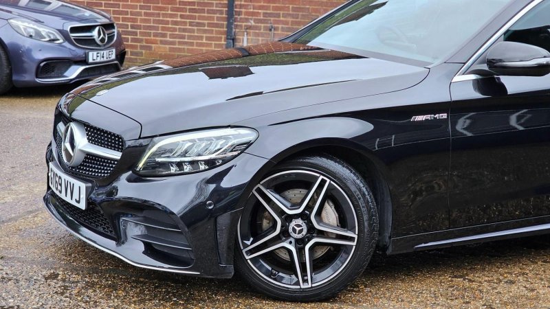 MERCEDES-BENZ C CLASS