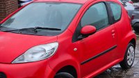 PEUGEOT 107