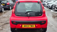 PEUGEOT 107