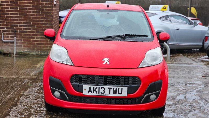 PEUGEOT 107