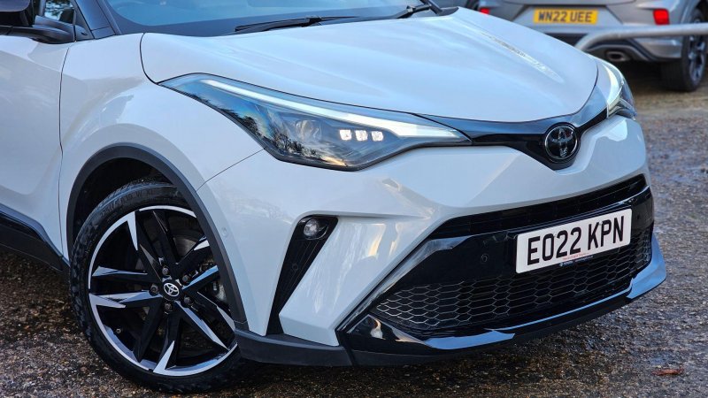 TOYOTA C-HR