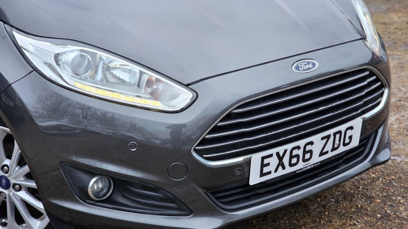 FORD FIESTA