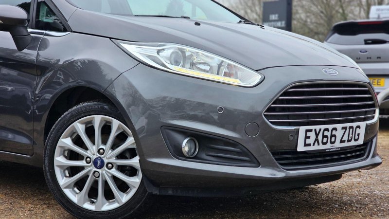 FORD FIESTA
