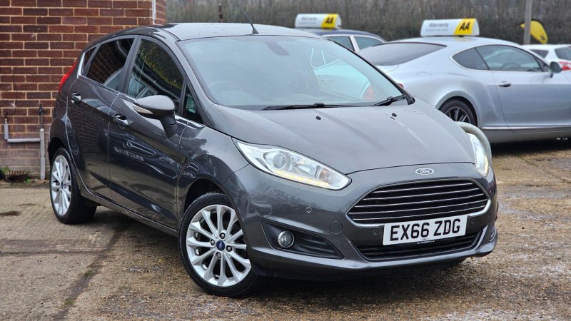 FORD FIESTA