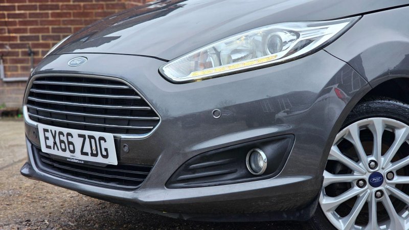 FORD FIESTA