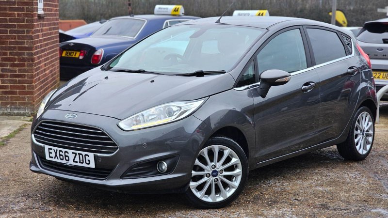 FORD FIESTA