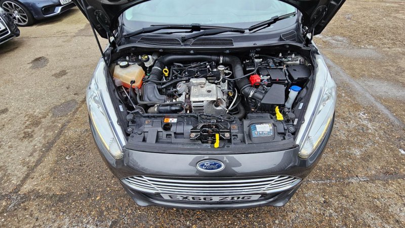 FORD FIESTA