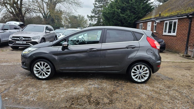 FORD FIESTA