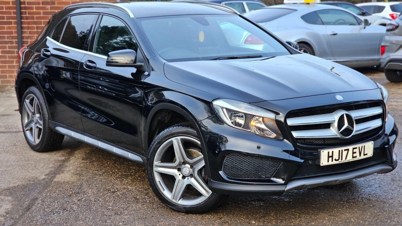 MERCEDES-BENZ GLA CLASS