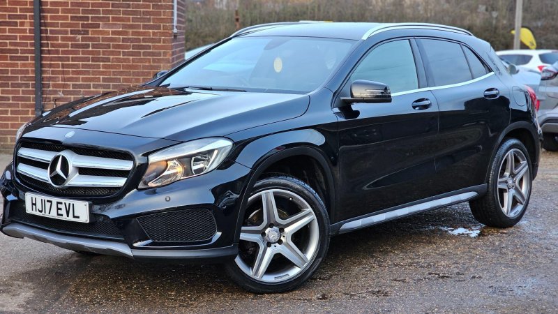 MERCEDES-BENZ GLA CLASS