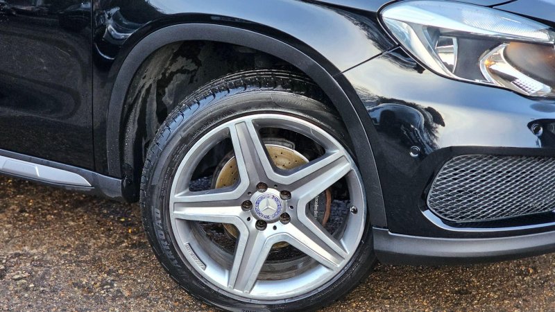 MERCEDES-BENZ GLA CLASS