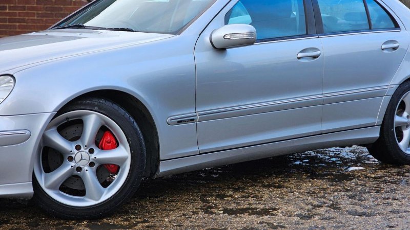 MERCEDES-BENZ C CLASS