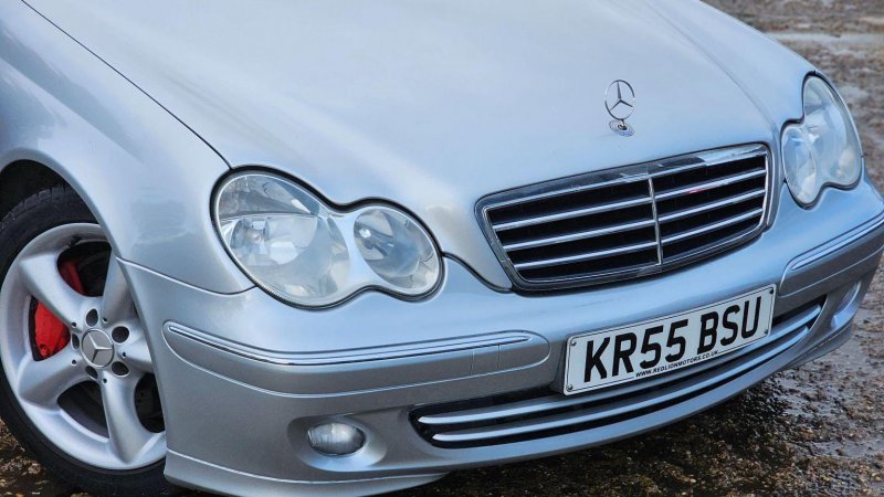 MERCEDES-BENZ C CLASS