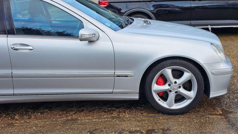 MERCEDES-BENZ C CLASS