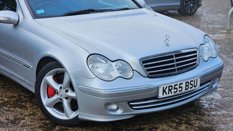 MERCEDES-BENZ C CLASS