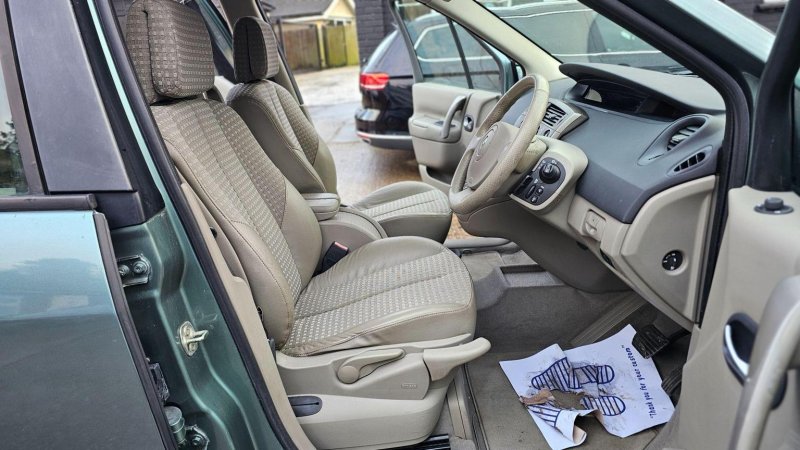 RENAULT GRAND SCENIC
