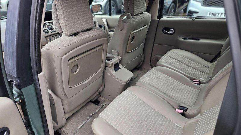 RENAULT GRAND SCENIC