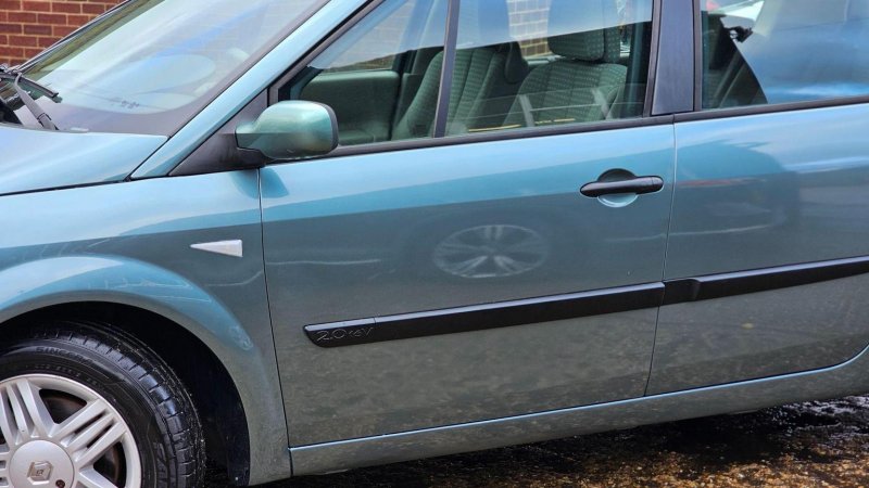 RENAULT GRAND SCENIC