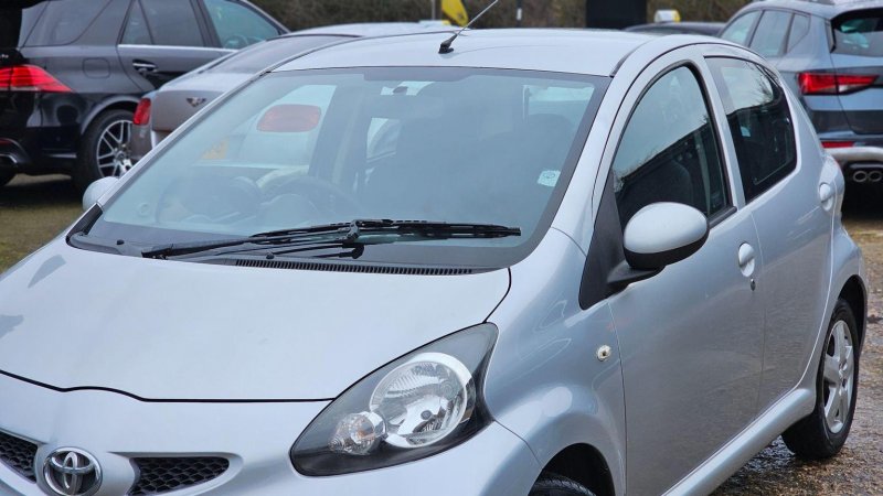 TOYOTA AYGO