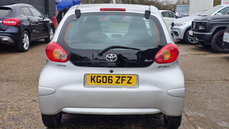 TOYOTA AYGO