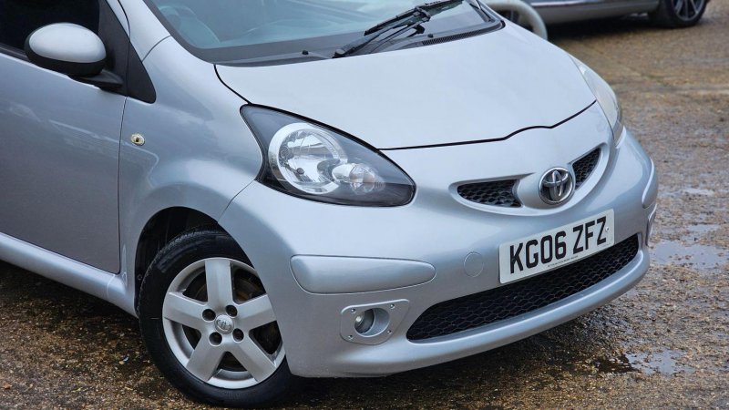 TOYOTA AYGO