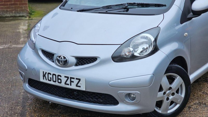 TOYOTA AYGO