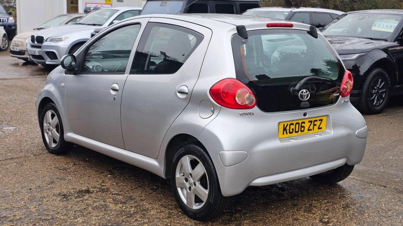 TOYOTA AYGO