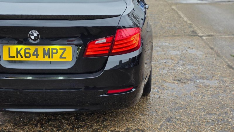 BMW 5 SERIES
