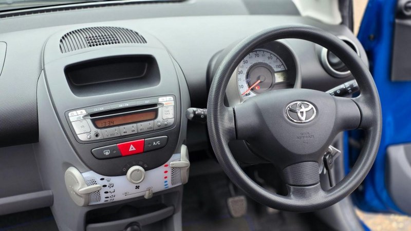TOYOTA AYGO