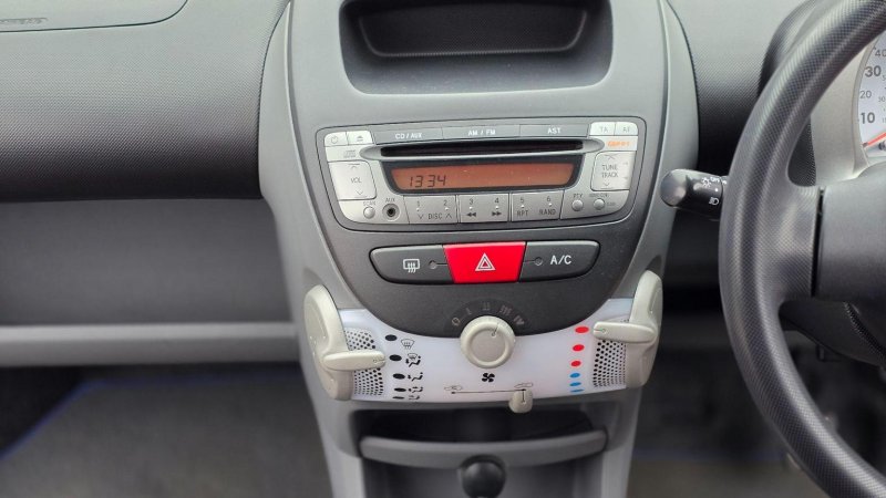 TOYOTA AYGO